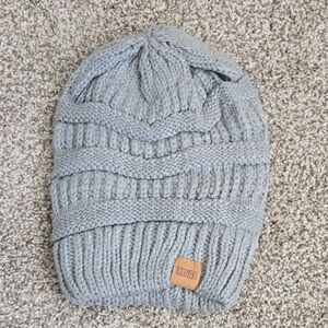Redess Light Gray Knit Beanie for Kids
